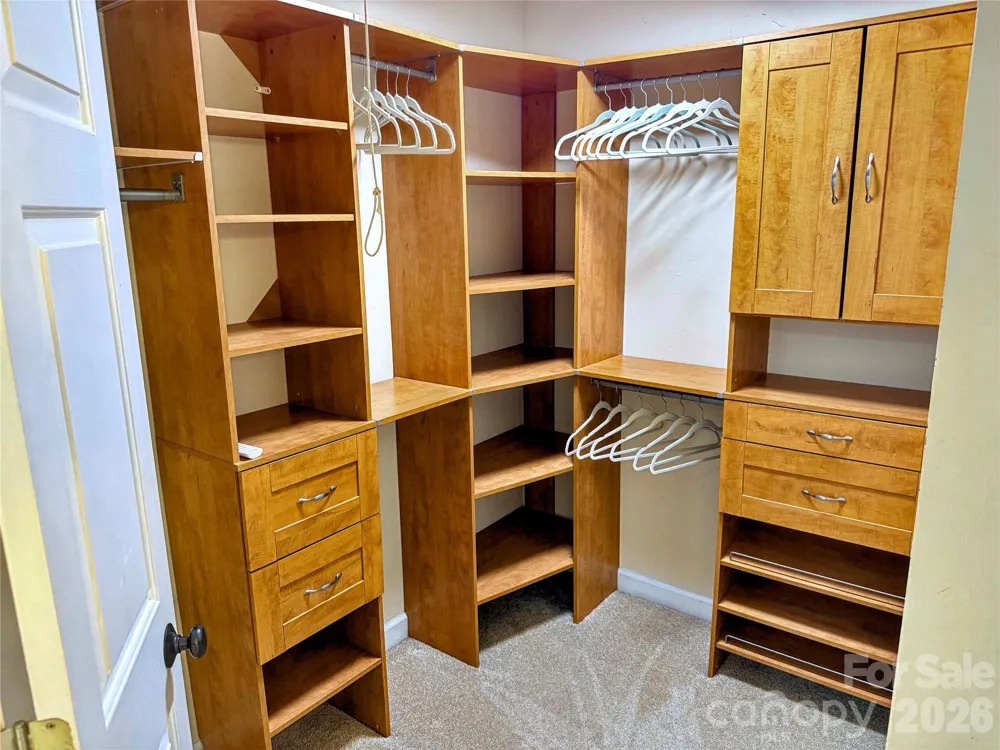 7605 Keating Drive Oak Ridge, NC 27310