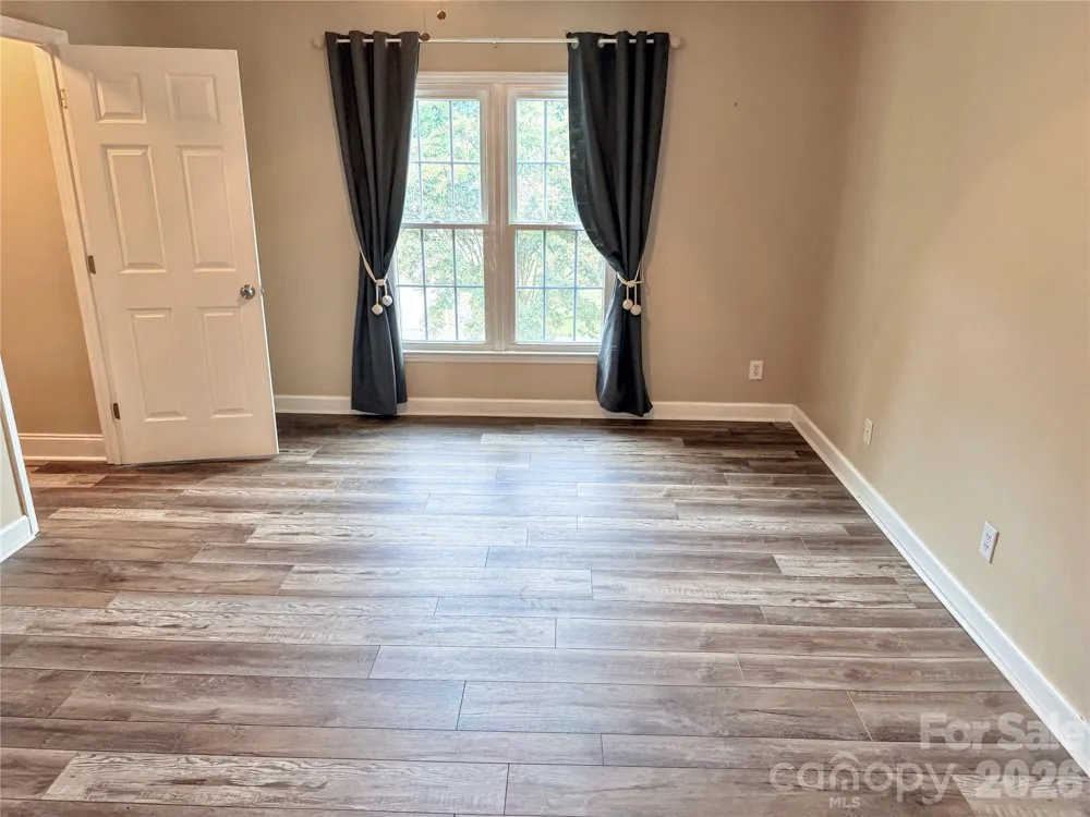 7605 Keating Drive Oak Ridge, NC 27310
