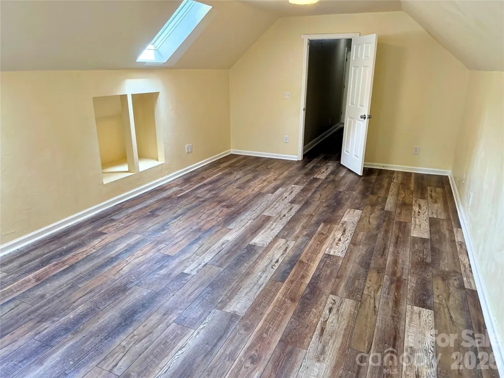7605 Keating Drive Oak Ridge, NC 27310