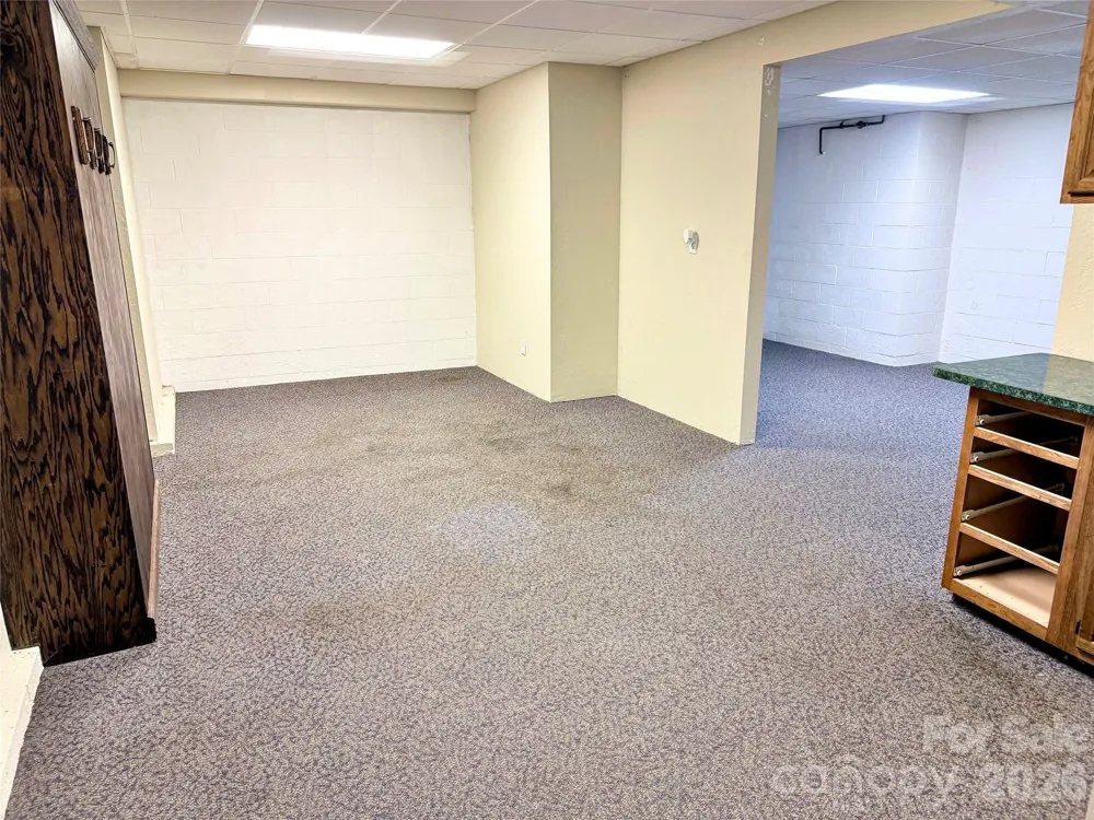 7605 Keating Drive Oak Ridge, NC 27310