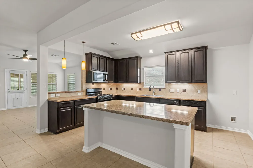 322 Strawberry Blonde Drive Buda, TX 78610