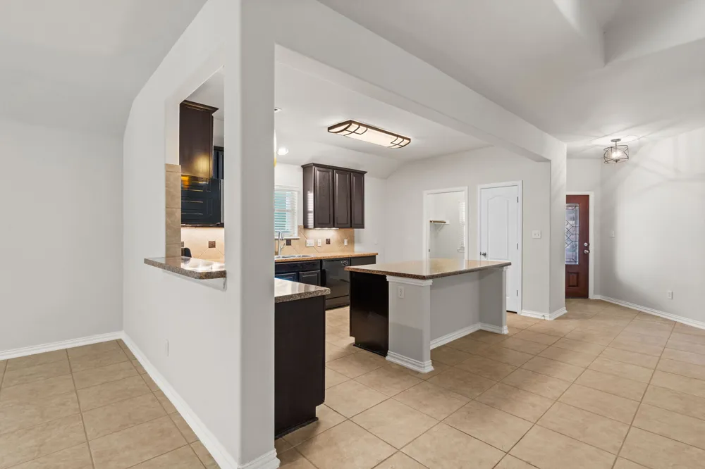 322 Strawberry Blonde Drive Buda, TX 78610