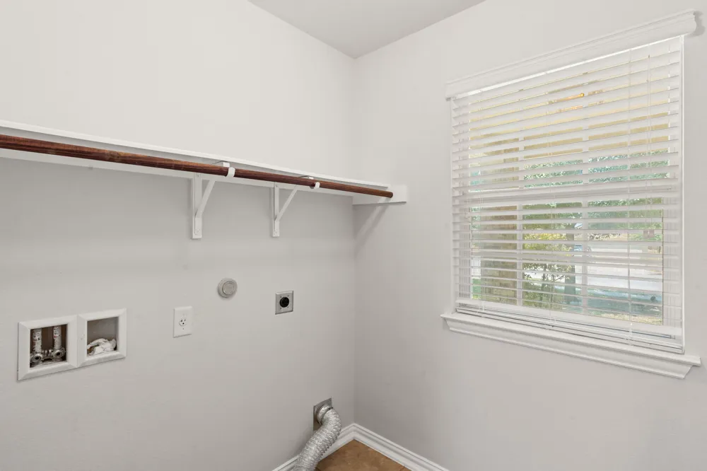 322 Strawberry Blonde Drive Buda, TX 78610