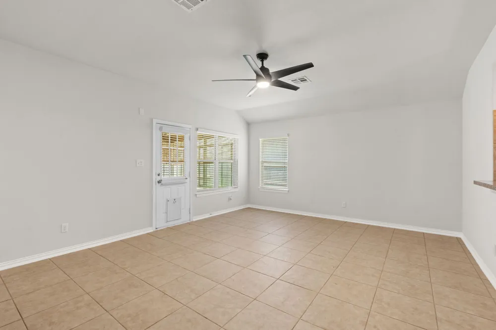 322 Strawberry Blonde Drive Buda, TX 78610