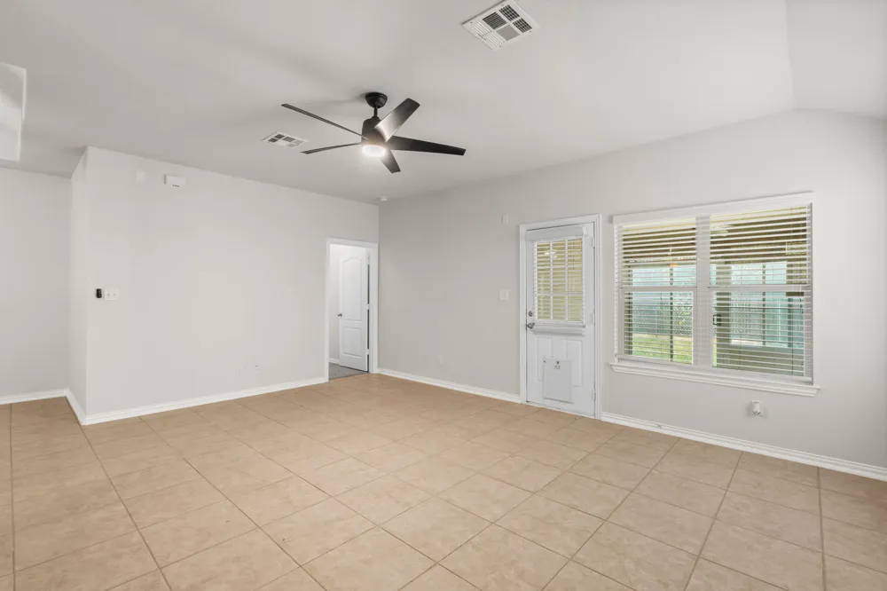 322 Strawberry Blonde Drive Buda, TX 78610