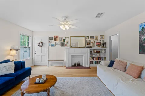 3206 Kerbey Lane