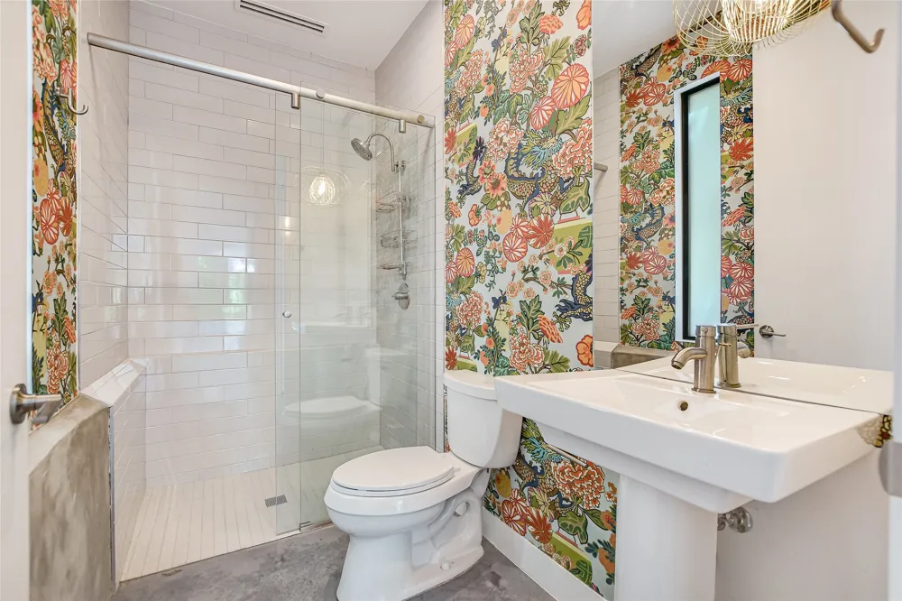 3801 Grayson Lane #B Austin, TX 78722