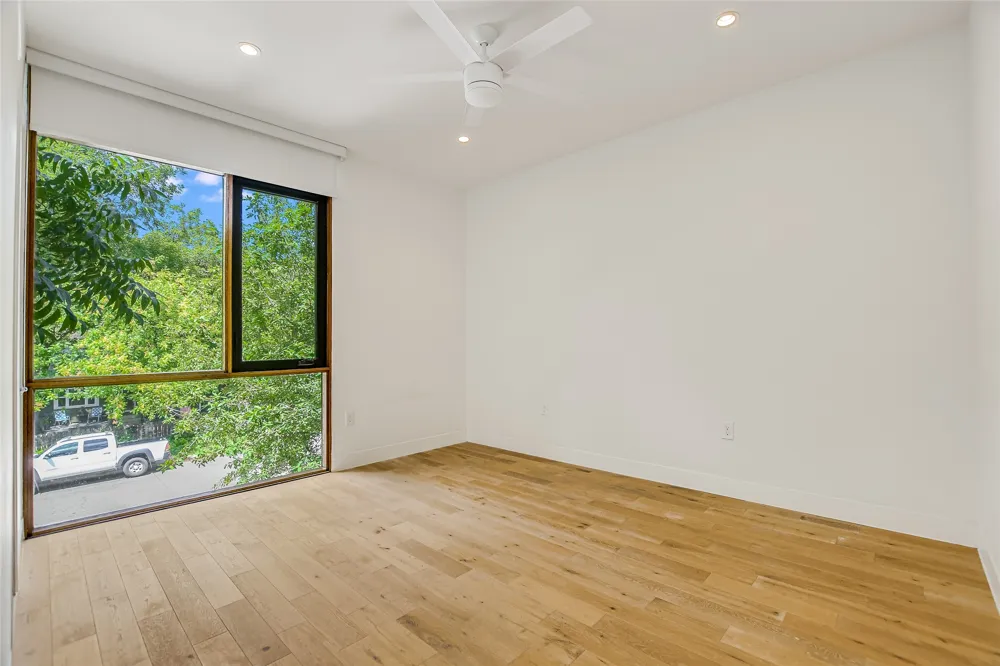 3801 Grayson Lane #B Austin, TX 78722