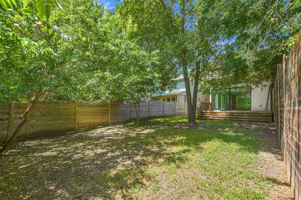 3801 Grayson Lane #B Austin, TX 78722