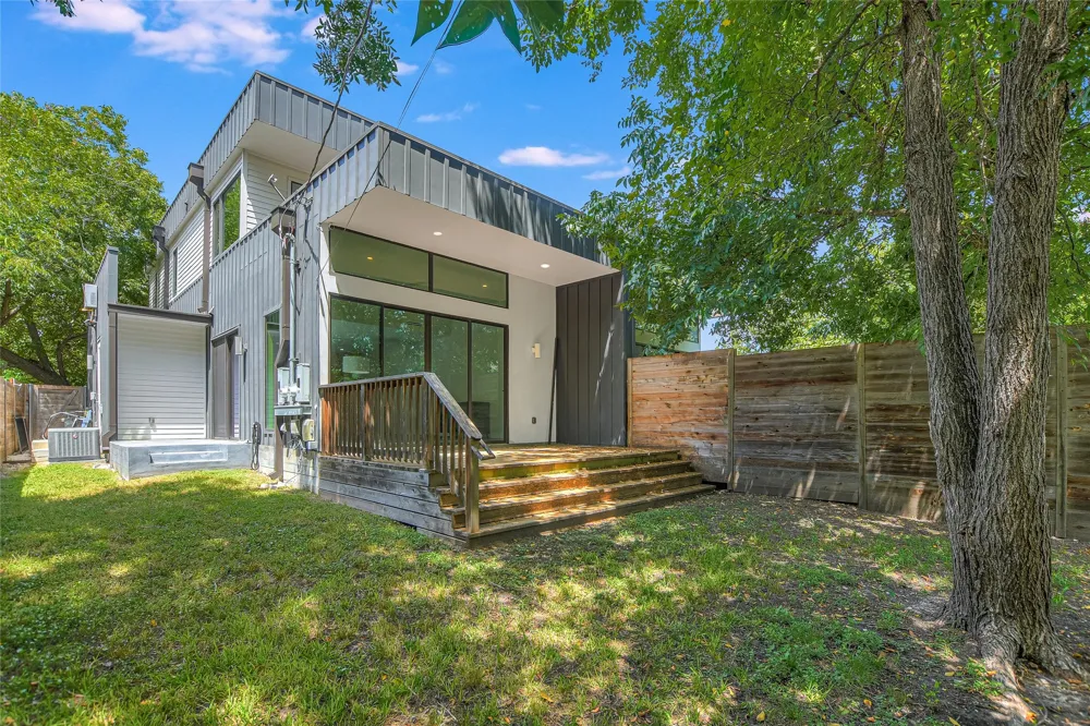 3801 Grayson Lane #B Austin, TX 78722