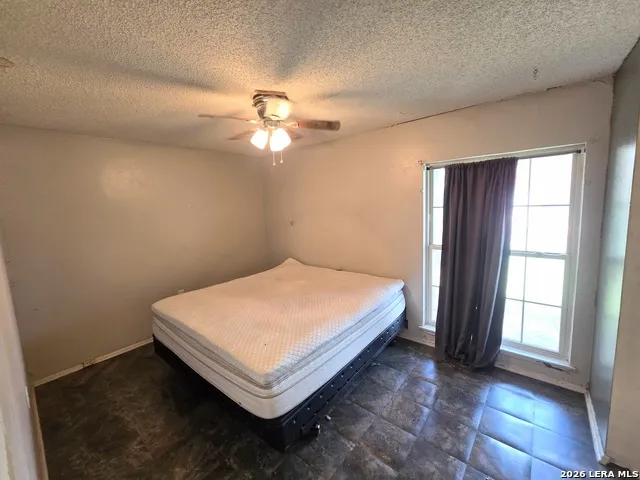 9914 FLATLAND TRL Converse, TX 78109