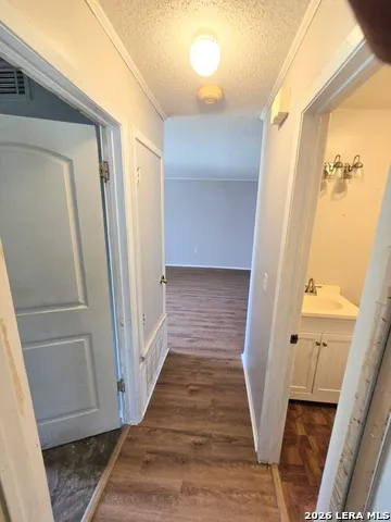 9914 FLATLAND TRL Converse, TX 78109