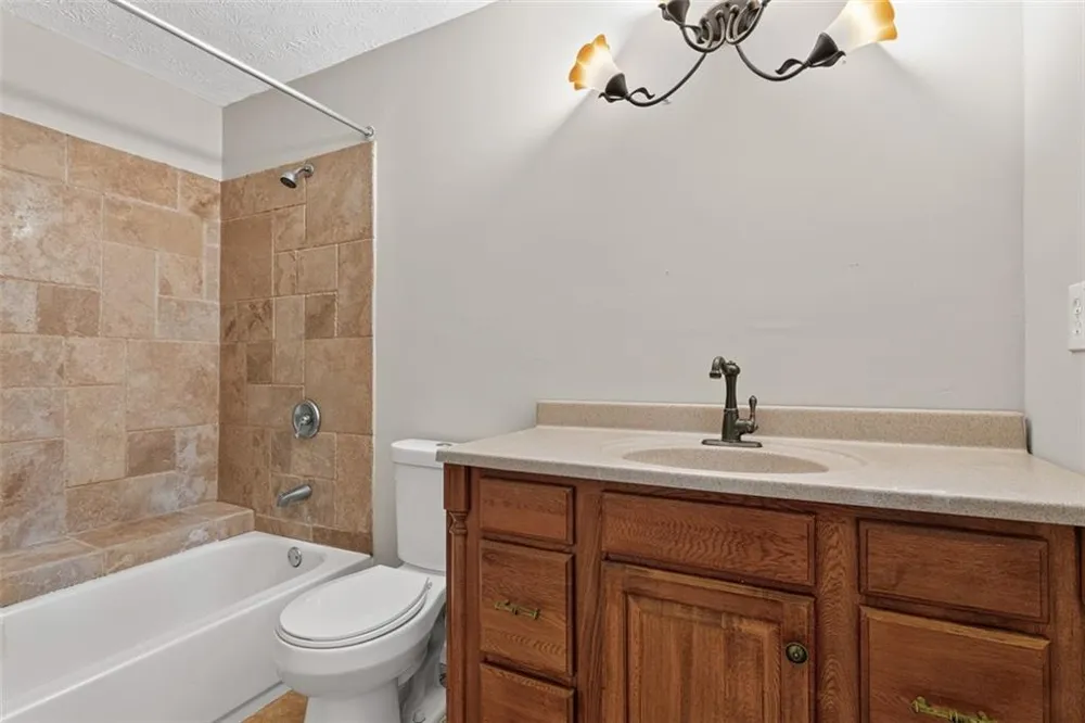 8340 Beechwood Trace Riverdale, GA 30274