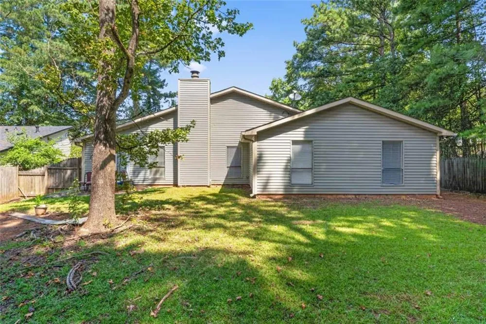 8340 Beechwood Trace Riverdale, GA 30274