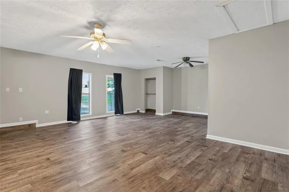 8340 Beechwood Trace Riverdale, GA 30274