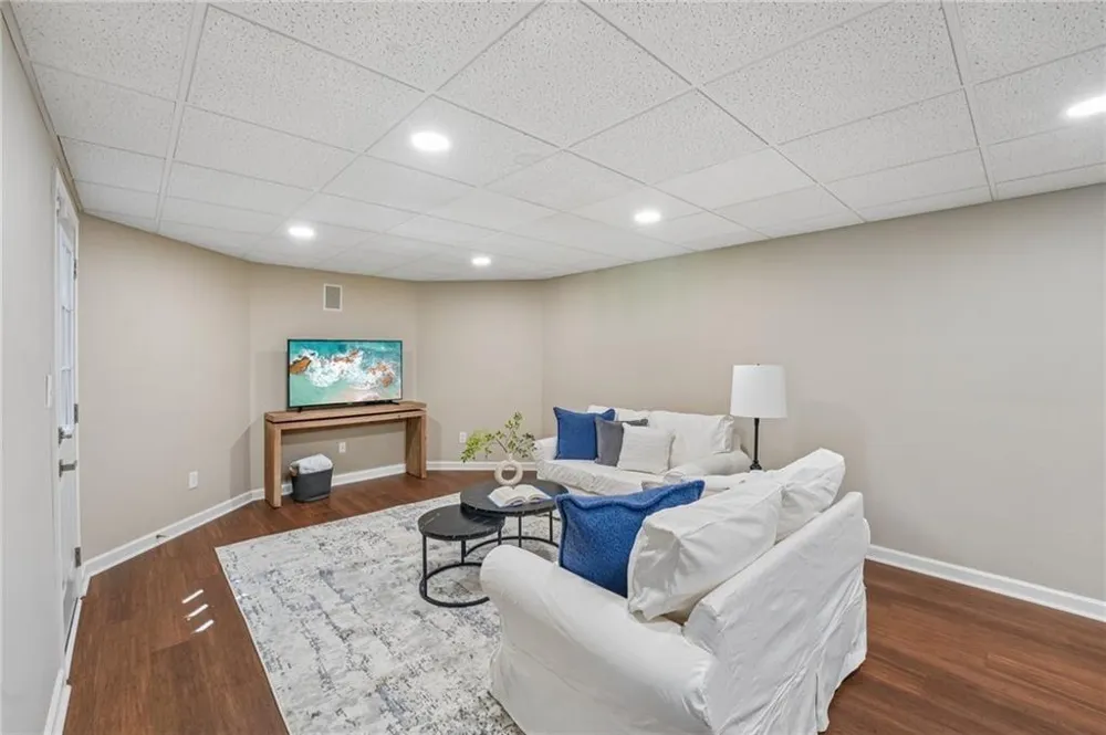 425 Cullingworth Drive Johns Creek, GA 30022