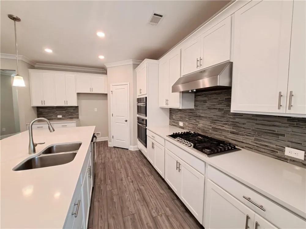637 Stan Hope Lane Suwanee, GA 30024