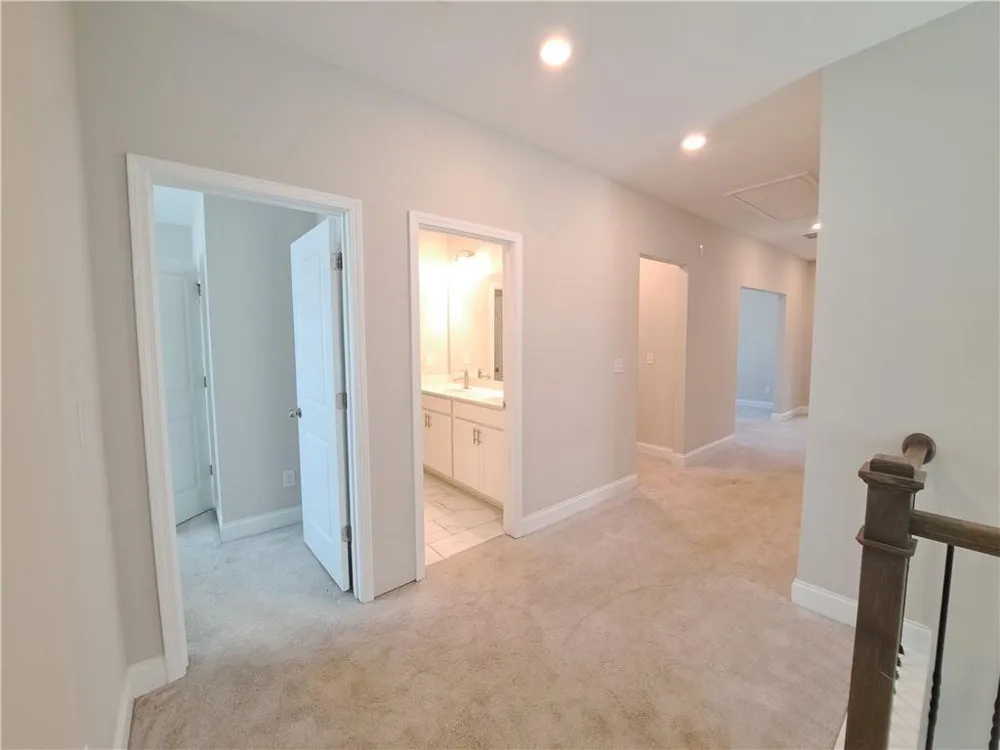 637 Stan Hope Lane Suwanee, GA 30024