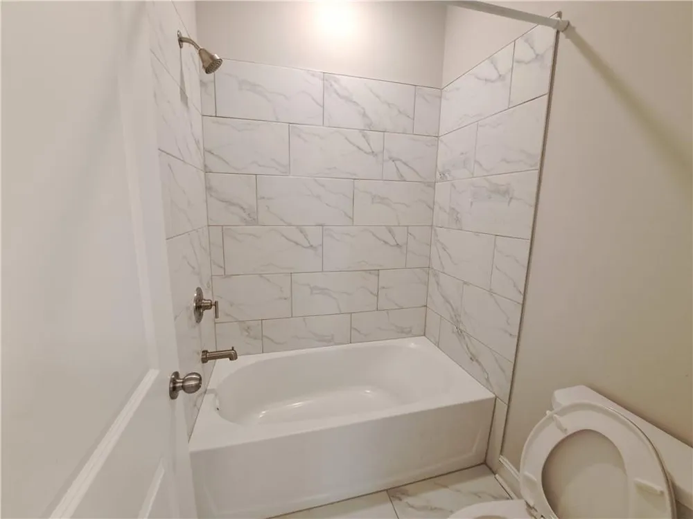 637 Stan Hope Lane Suwanee, GA 30024