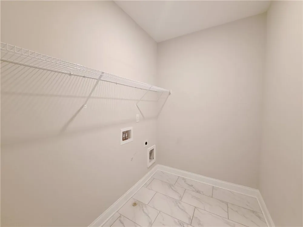 637 Stan Hope Lane Suwanee, GA 30024