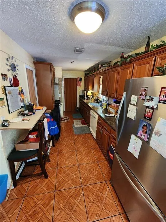 258 Kenilworth Circle Stone Mountain, GA 30083