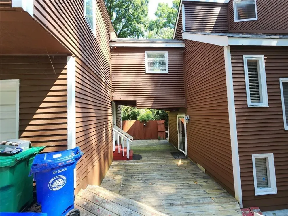 258 Kenilworth Circle Stone Mountain, GA 30083