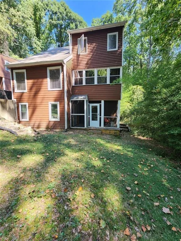 258 Kenilworth Circle Stone Mountain, GA 30083
