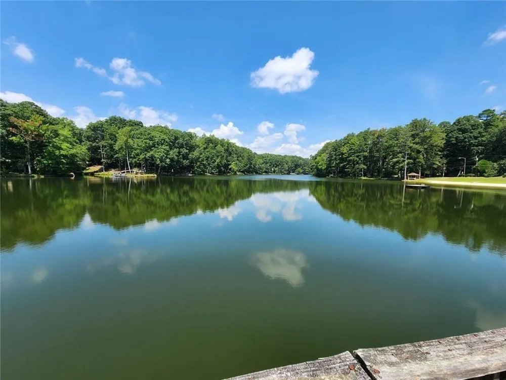 258 Kenilworth Circle Stone Mountain, GA 30083