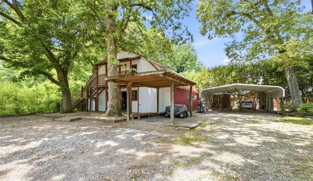 151 Tiny Ridge Drive Cornelia, GA 30531