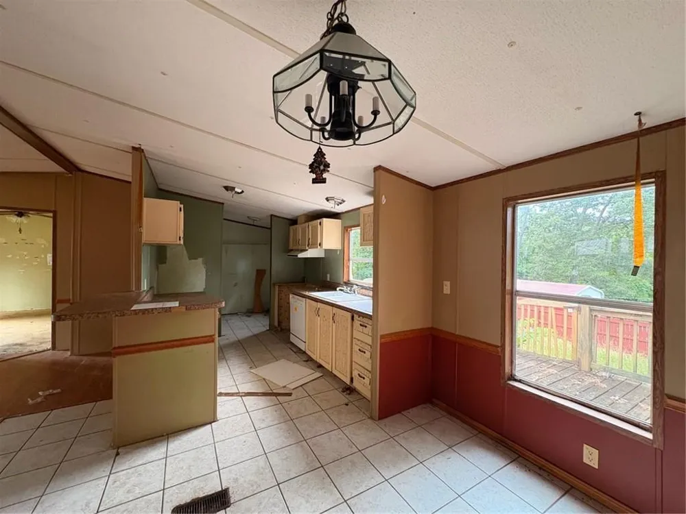 71 Elm Street Blue Ridge, GA 30513
