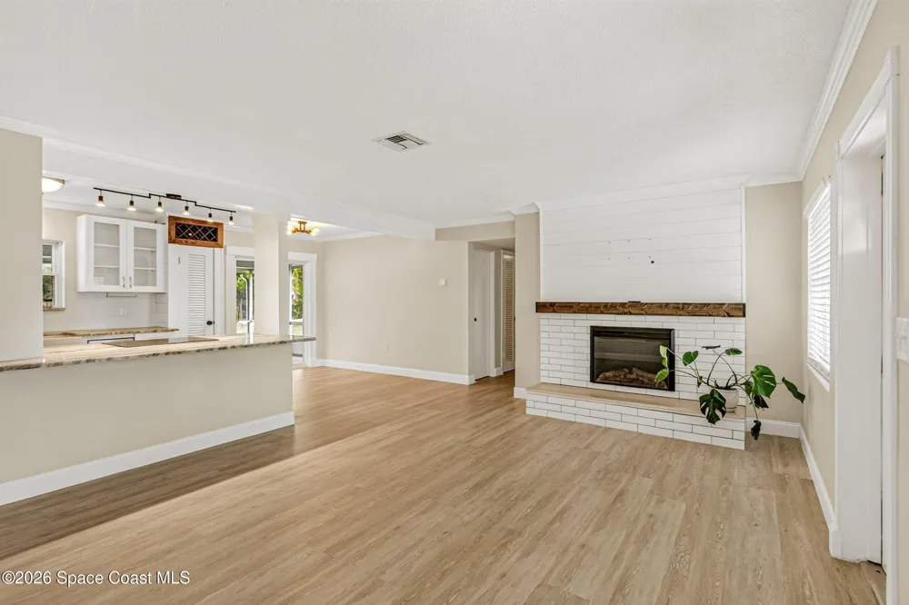 688 Charles Drive Melbourne, FL 32935