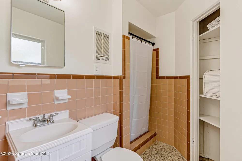 688 Charles Drive Melbourne, FL 32935