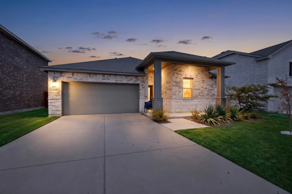 2607 Ontario Drive Seagoville, TX 75159