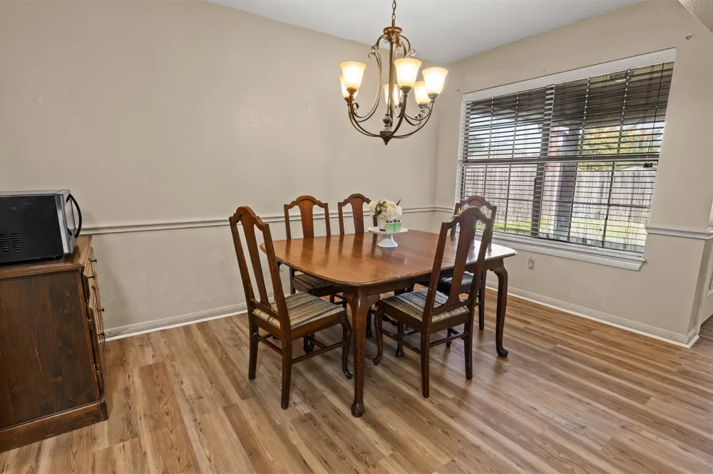 1100 Markeda Sulphur Springs, TX 75482