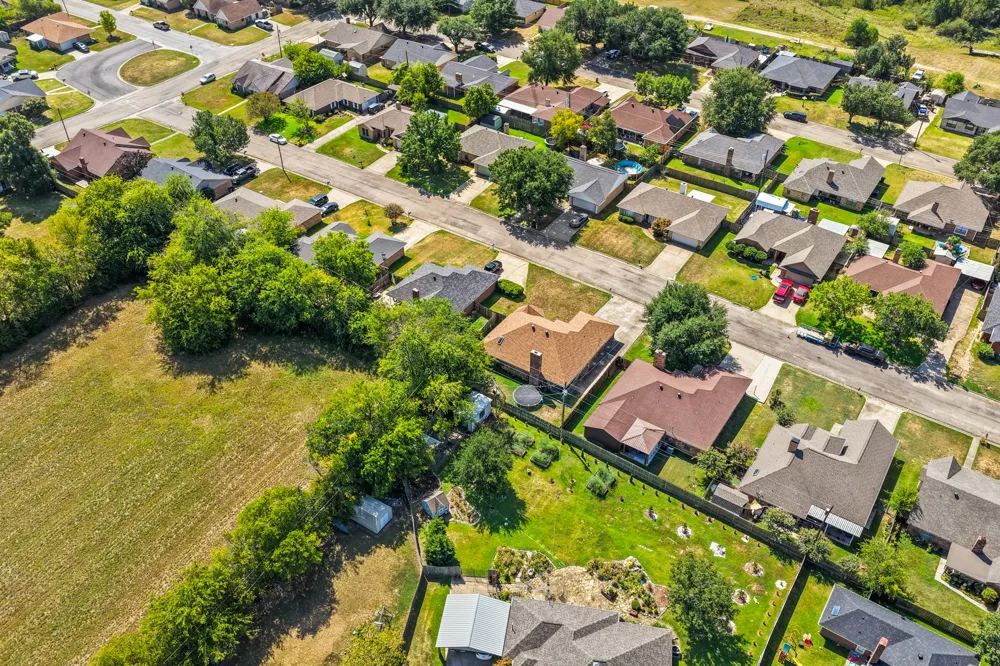 1100 Markeda Sulphur Springs, TX 75482