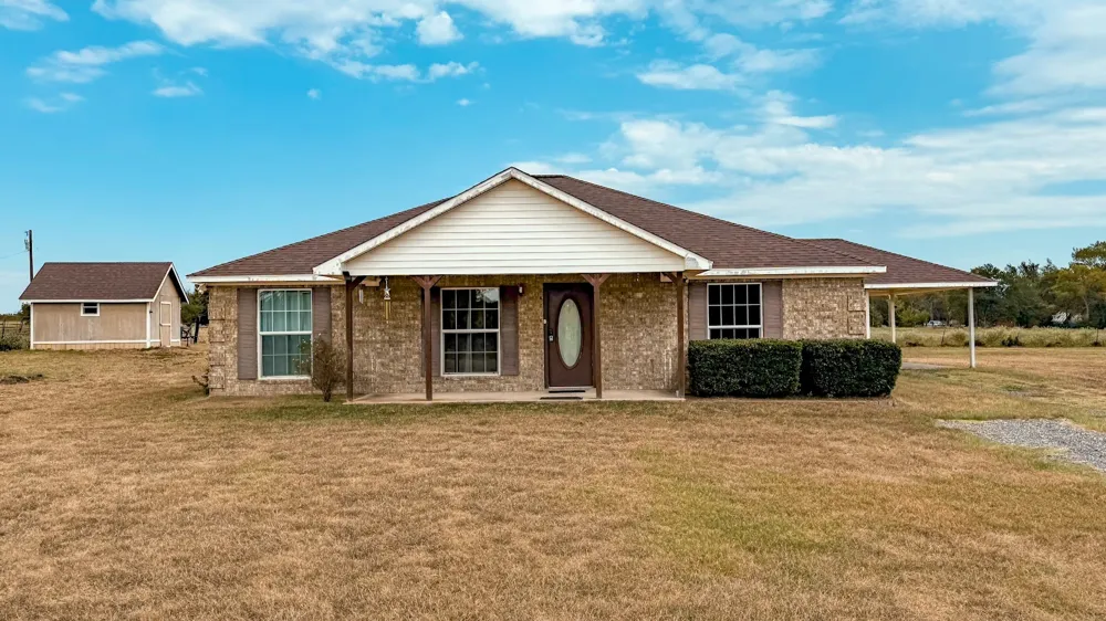 11962 County Road 2918 Eustace, TX 75124