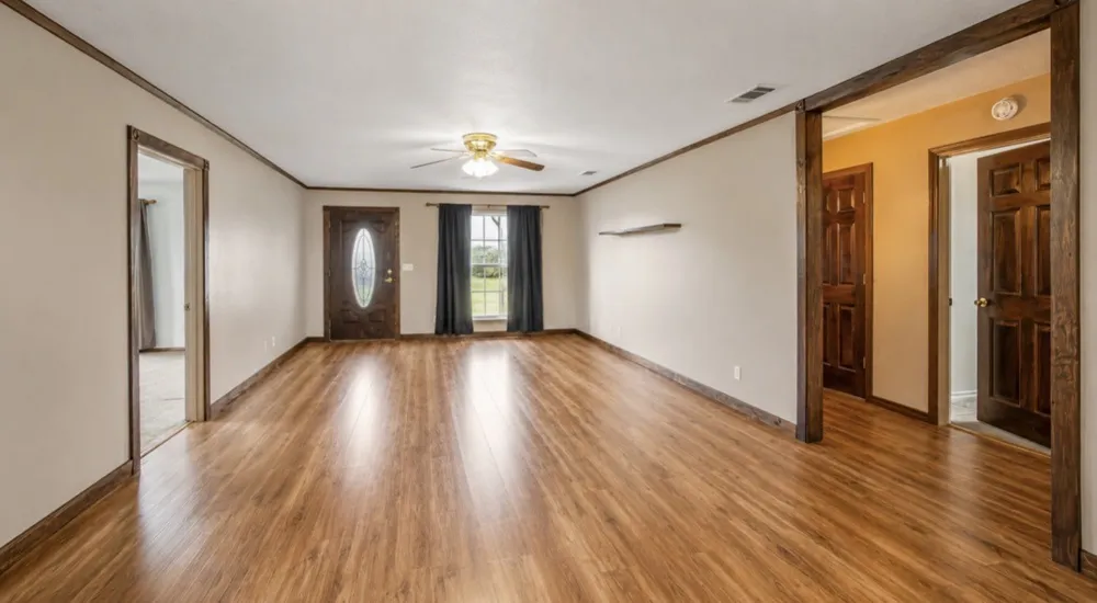 11962 County Road 2918 Eustace, TX 75124