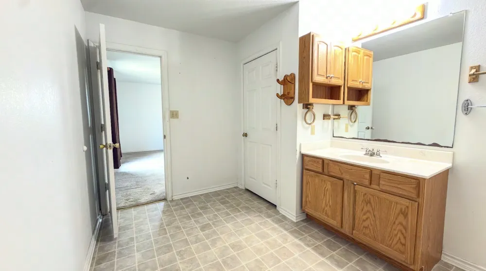 11962 County Road 2918 Eustace, TX 75124