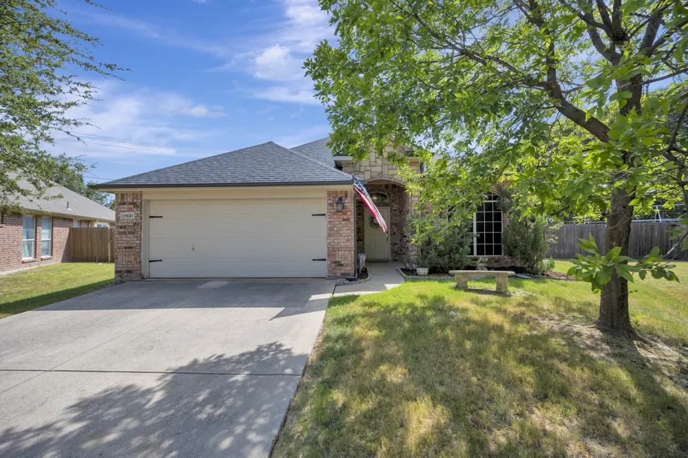 11501 Emory Trail Fort Worth, TX 76244