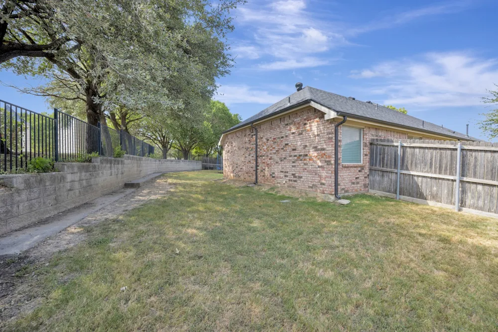 11501 Emory Trail Fort Worth, TX 76244