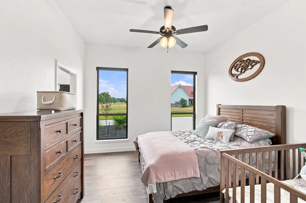140 Lone Elm Road Waxahachie, TX 75167