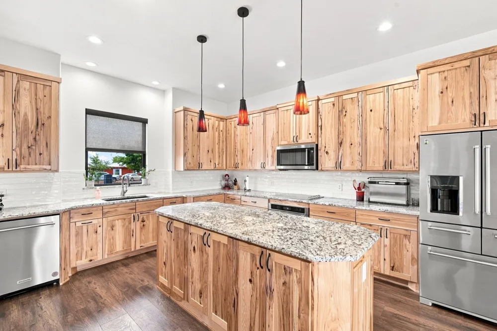 140 Lone Elm Road Waxahachie, TX 75167