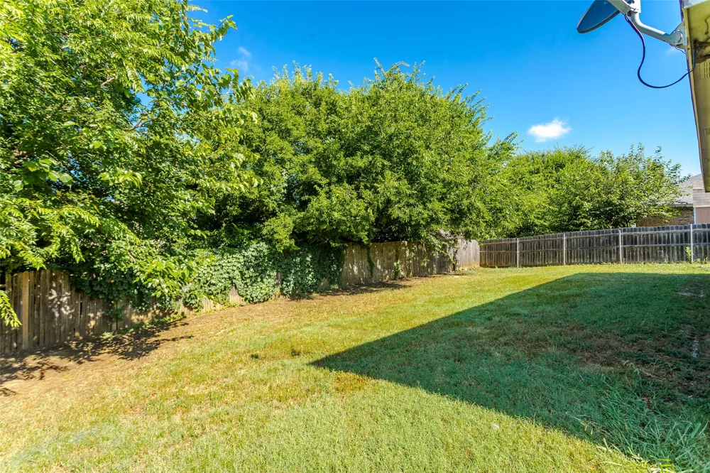 1513 S 3rd Street S Midlothian, TX 76065