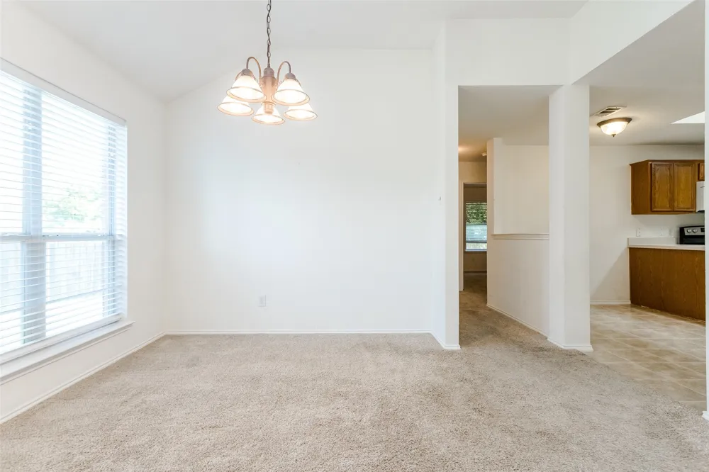 1513 S 3rd Street S Midlothian, TX 76065