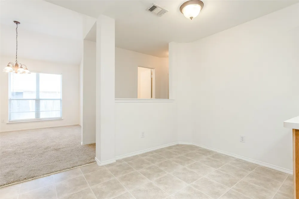 1513 S 3rd Street S Midlothian, TX 76065