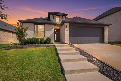 3270 Glorioso Drive