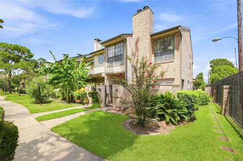 736 Country Place Drive #I