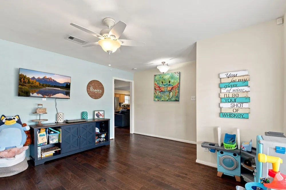 1913 Driftwood Lane Galveston, TX 77551