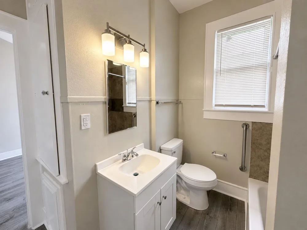 2406 35th Street Galveston, TX 77550