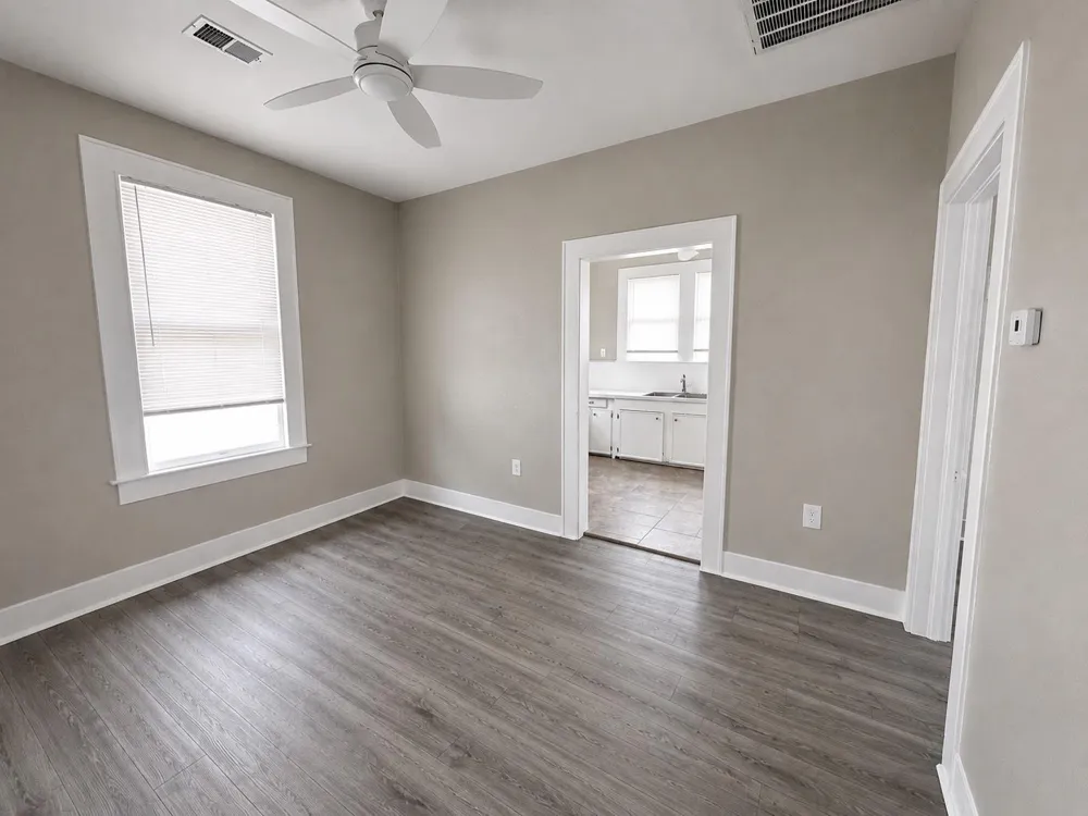 2406 35th Street Galveston, TX 77550